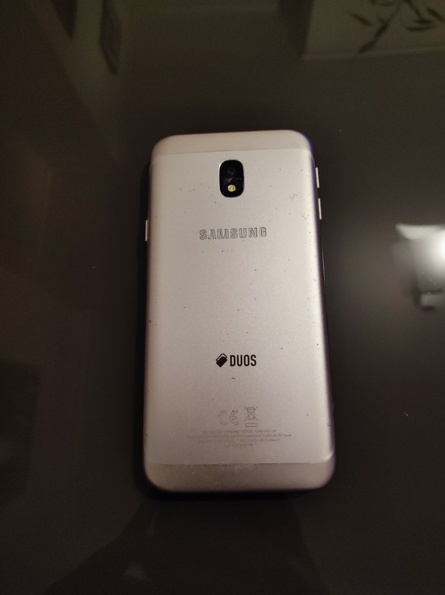 Samsung Galaxy J3, 2017, 16 gb dourado.