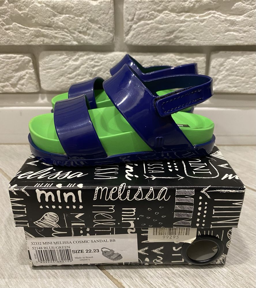 Босоніжки/сандалі дитячі. Mini Melissa. Size 22/23.