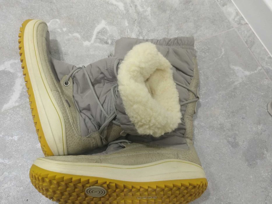 Женские зимние сапоги/полусапожки ECCO 40р Фирменные! Как новые!!!