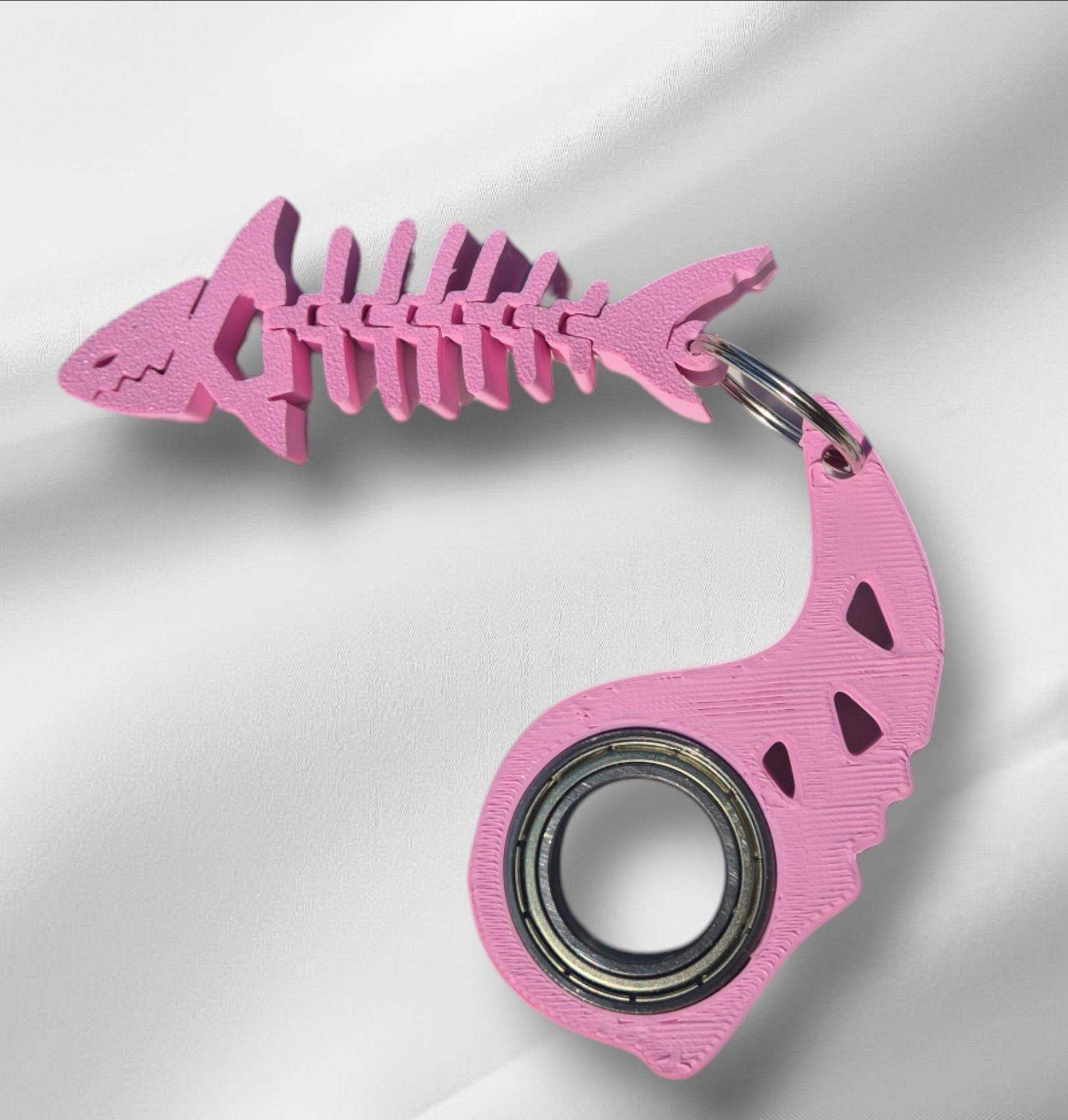 Keyrambit shark pink 17mm