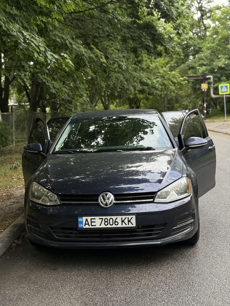 У продажу гольф 7 2.0 дизель
