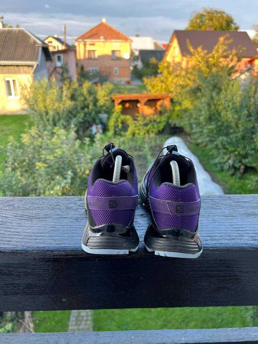 Трекінгові кросівки Salomon