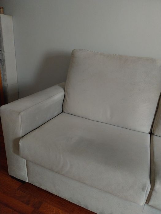 Sofá 2 lugares Como Novo 190×90.