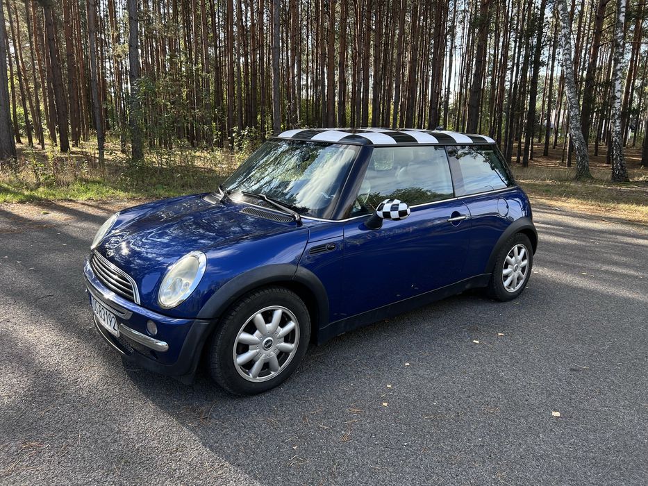 Mini Cooper. R50  1.6