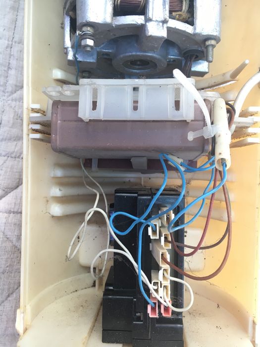 Двигатель к стиральной машине Малютка ,Стрелка2