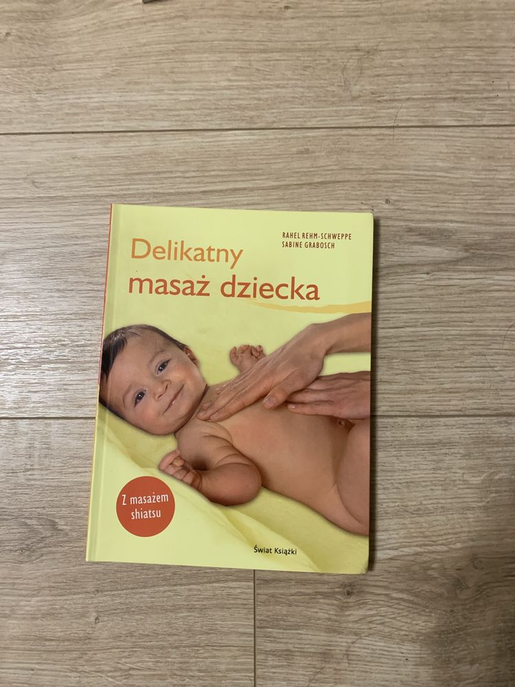 Delikatny masaż dziecka