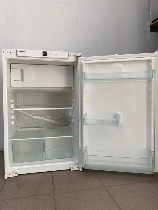 Холодильники з Європи бу Liebherr CBnes 2323