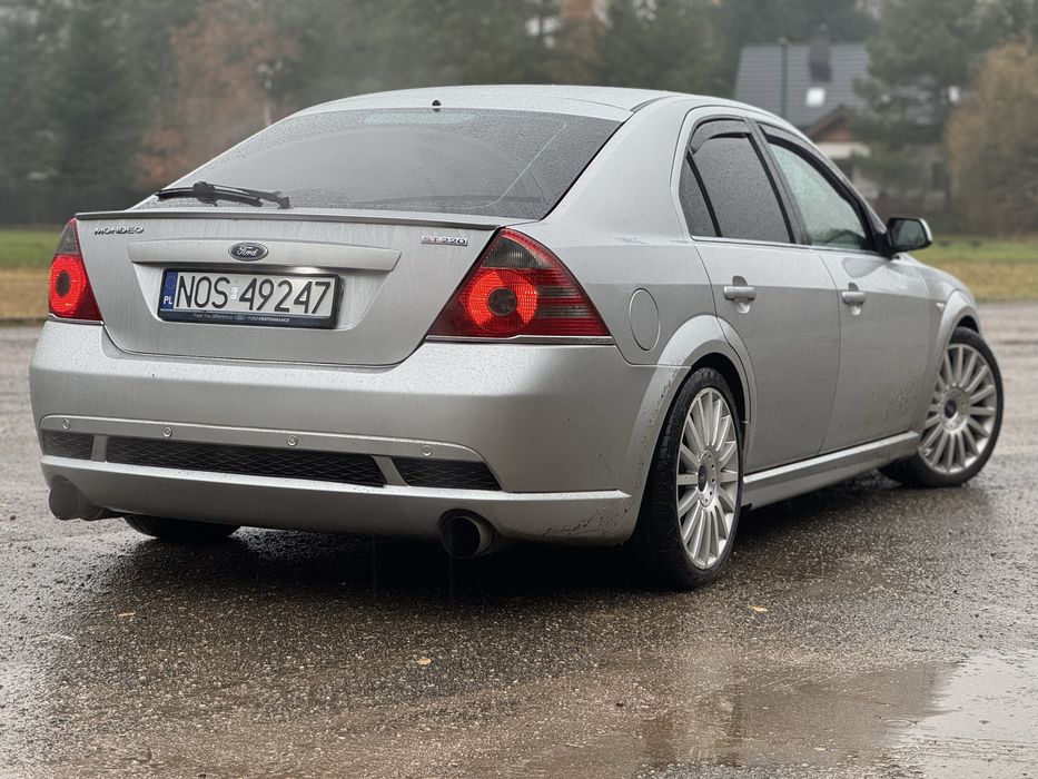 Ford Mondeo ST220 3.0 V6 LPG