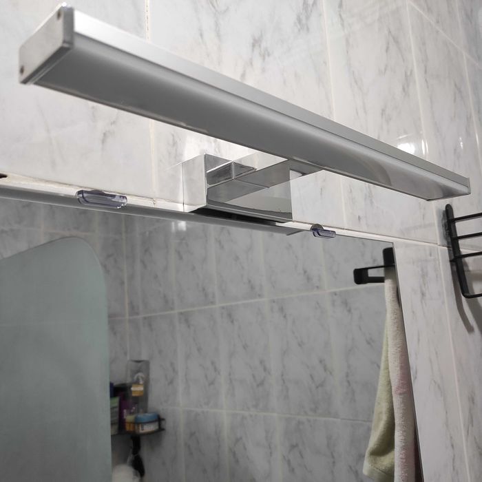 Conjunto espelho WC e iluminação LED