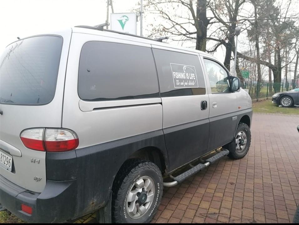 Hyundai H1 Starex