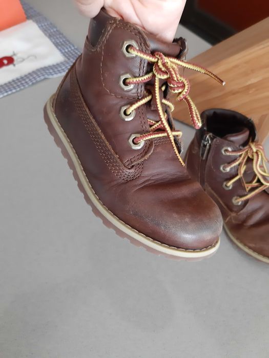 Bota de menino da Rebotl