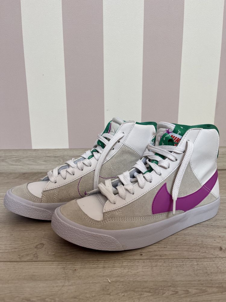 Nike blazer mid жіночі кросівки