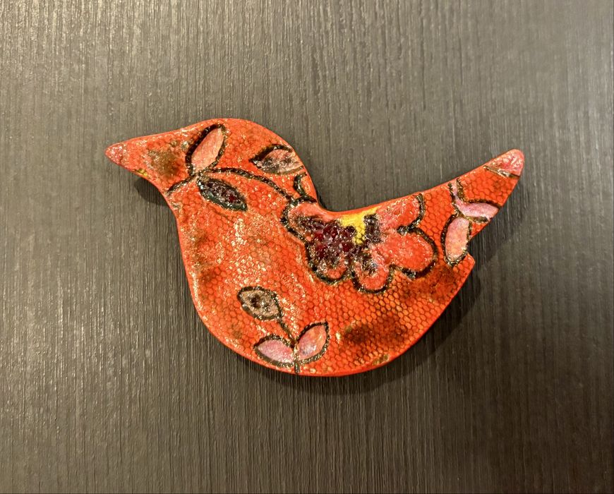 Magnes ceramiczny ptaszek w kwiaty