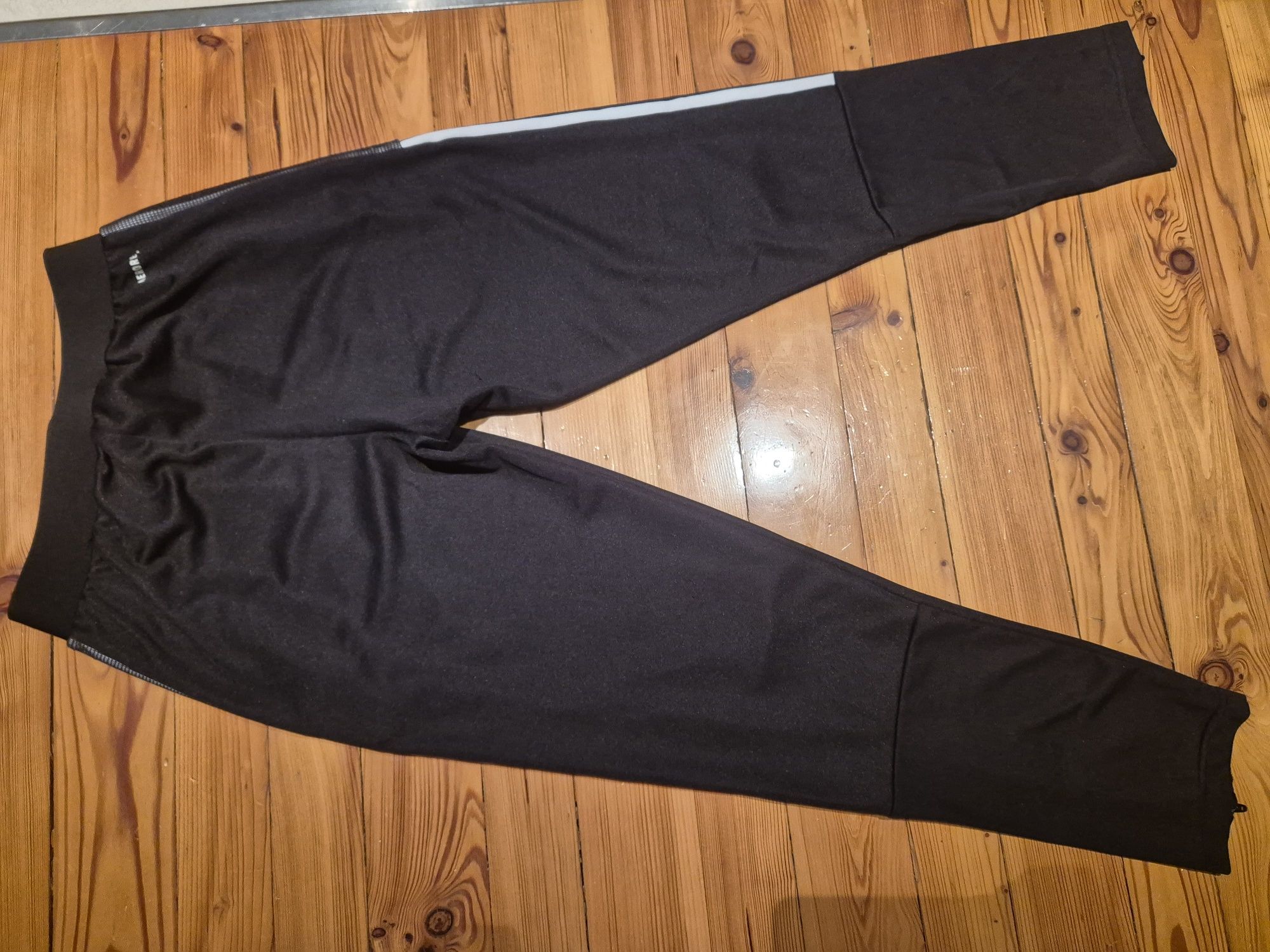 Spodnie dresowe Adidas Tiro 21 Junior 152 dresy spodenki