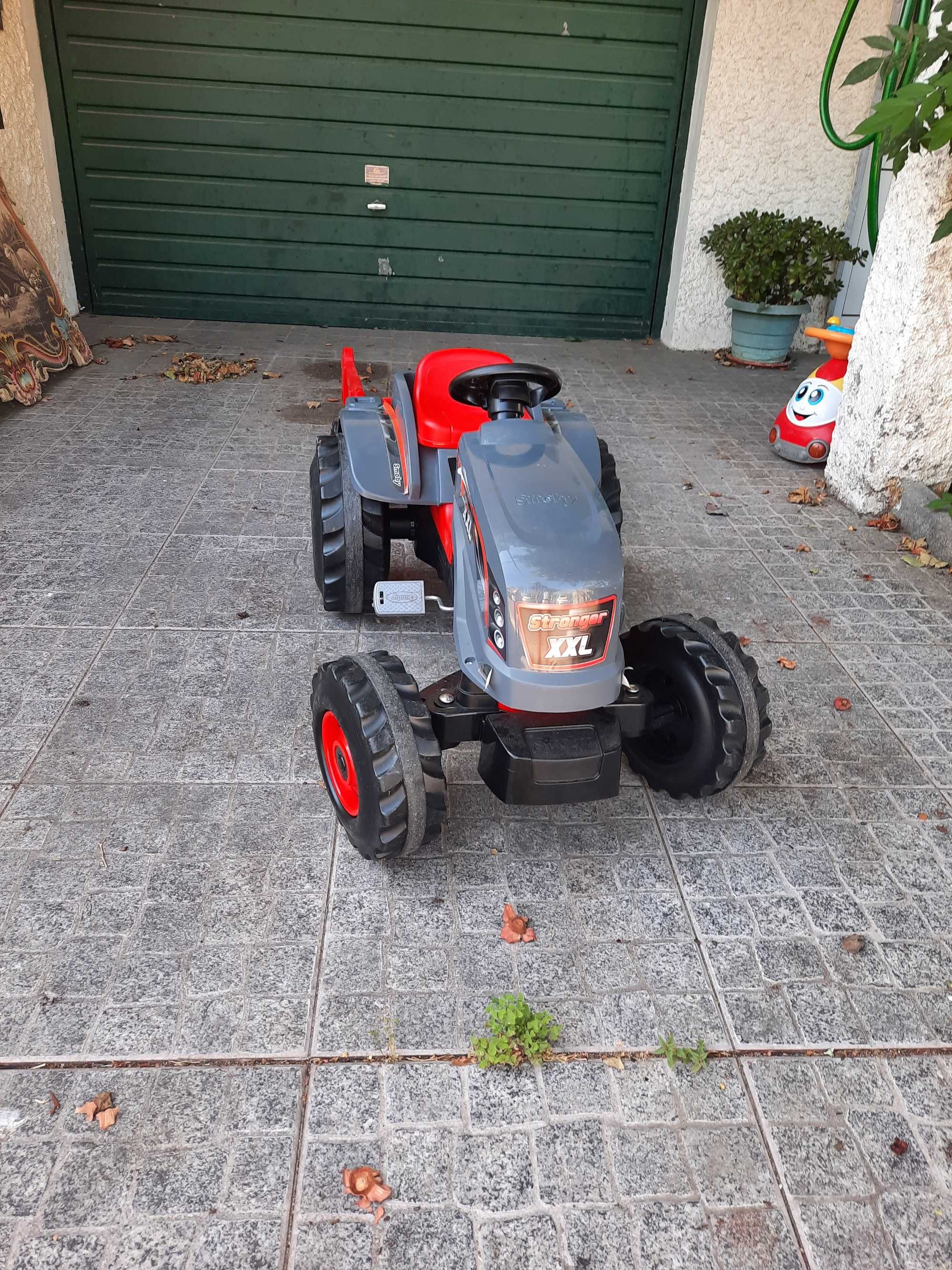 Tractor infantil Smoby Farmer Xl com reboque