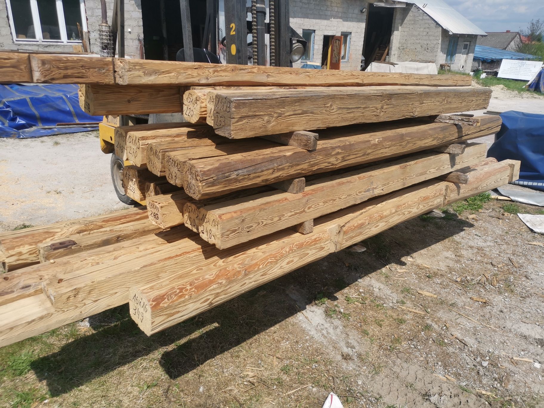 Stare drewno deski belki bale rustykalne drewno za sciane czy meble