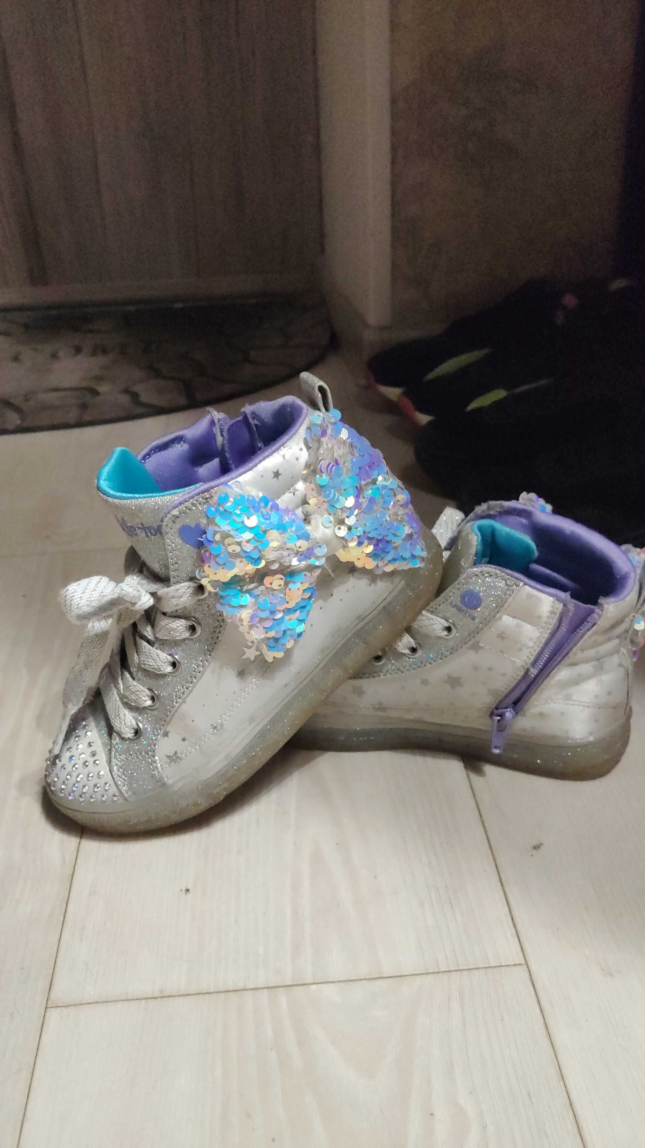 Демісезонне взуття хайтопи Skechers Twinkle toes для дівчинки