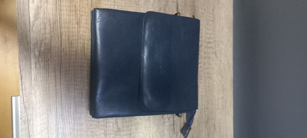 Сумка шкіряна плоска,чоловіча через плече Mont Blanc