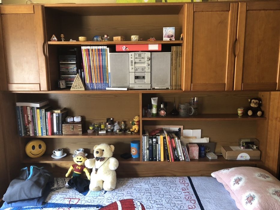 Mobilia de Quarto Estúdio criança / adolescente como NOVO