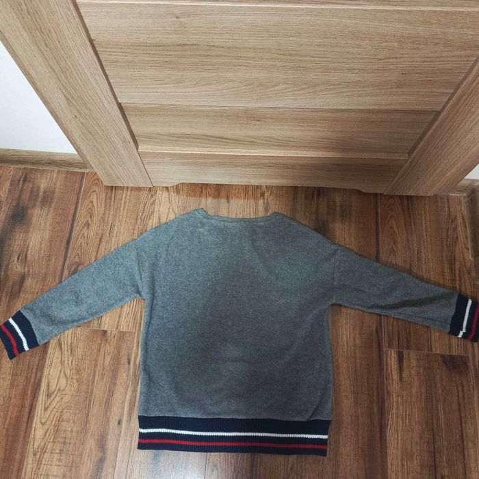 2 x sweter/ bluza dla dziewczynki r.140/146