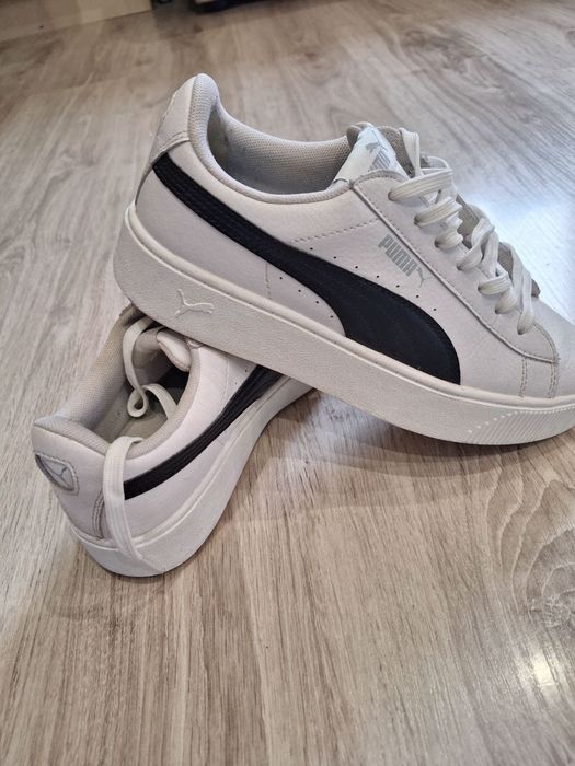 Кросівки puma білі