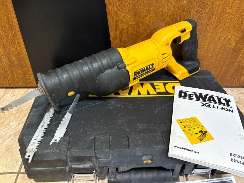 Piła szablasta DEWALT plus walizka Body Wysyłka