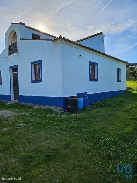 Propriedade T2 em Selmes de 150,00 m2