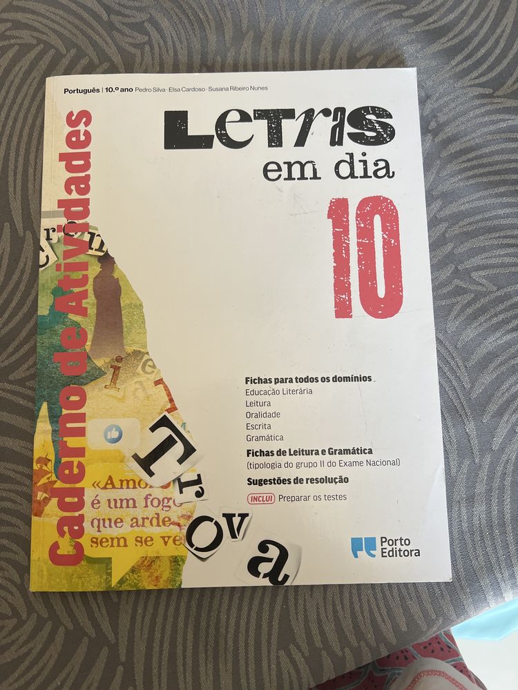 Caderno de fichas da disciplina de Português 10ano