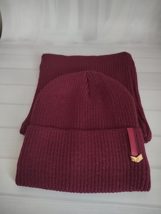 Комплект шапка + хомут на флісі жіночий