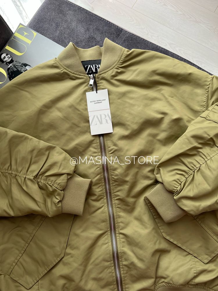 Бомбер оверсайз хакі Zara XS