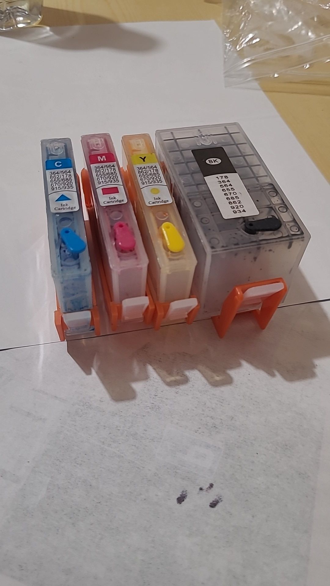 ZAMIENNIKI tusze HP 912 z możliwością napełniania. Zestaw.