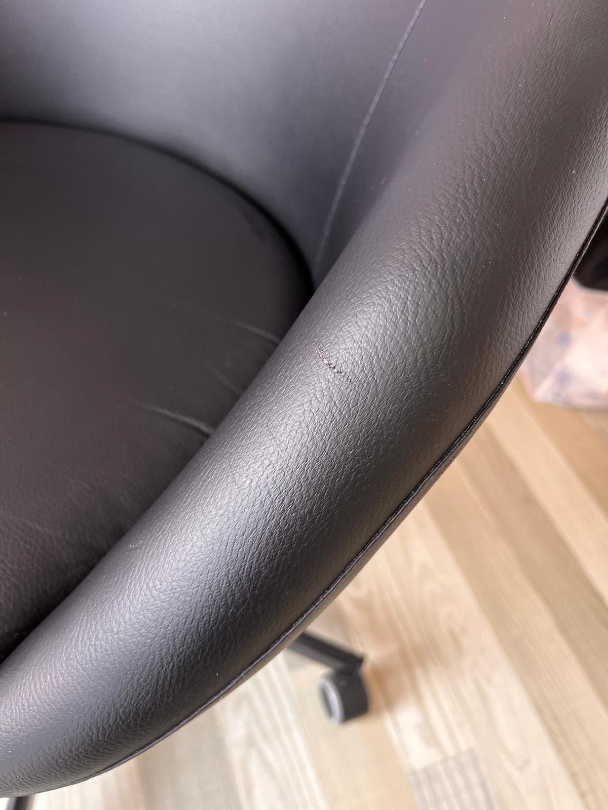 Ikea SKRUVSTA cadeira de mesa preta