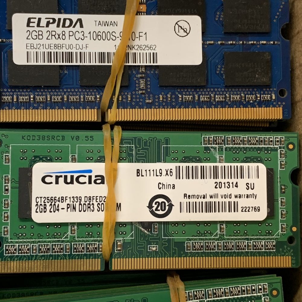 Оперативная память для ноутбука 2Gb DDR3 PC3 10600 1333MHz бу