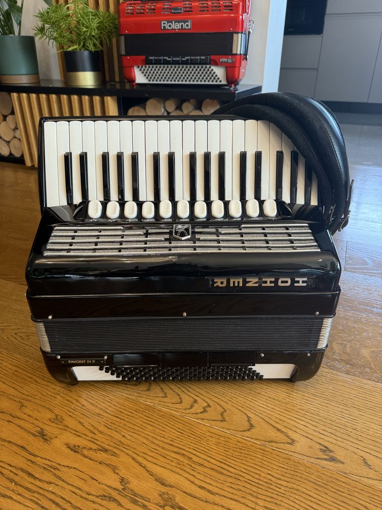 Akordeon hohner Favorit IV P 96 bas
