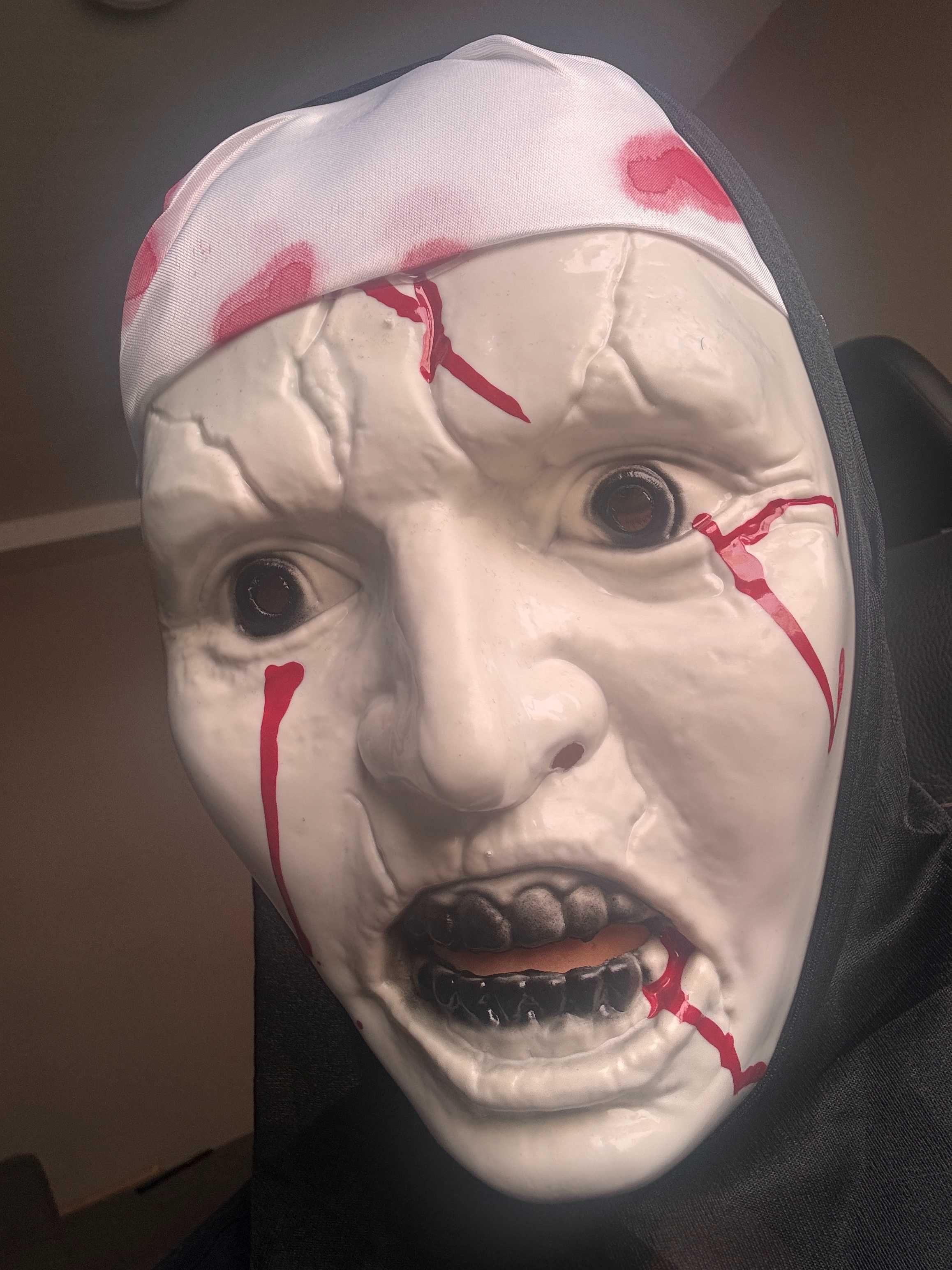 Máscara de Freira Demoníaca