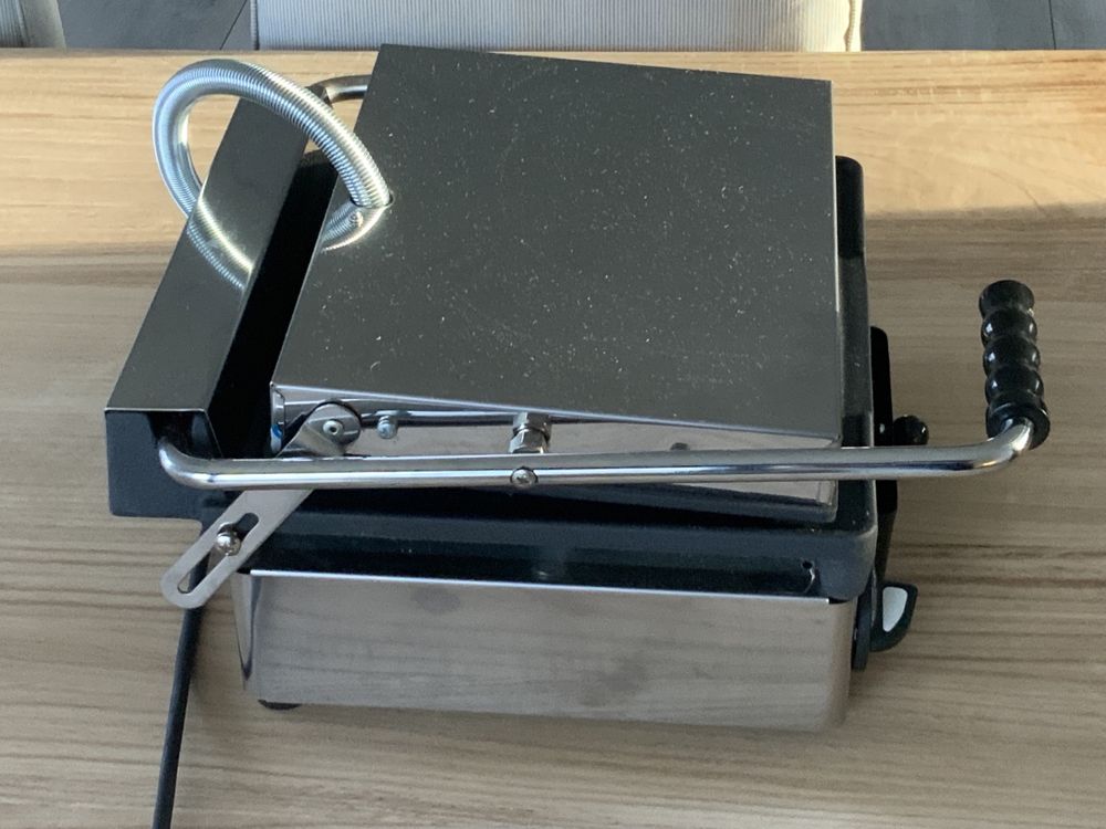 Milantoast model 16001