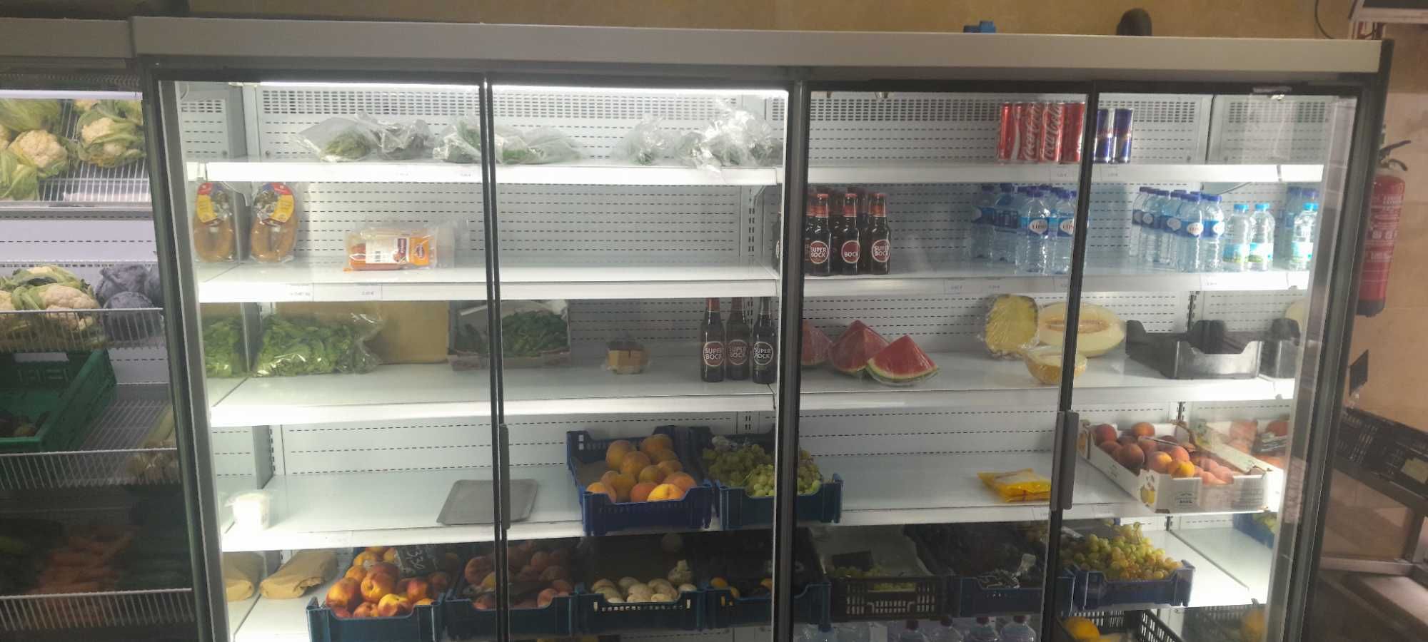 Frigorífico Loja