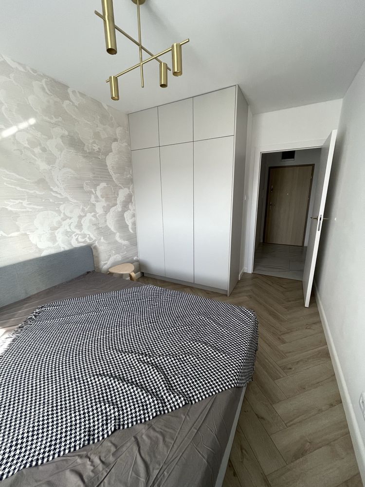 Wysoki standard, nowy blok Pl.Jana Pawła II z windą, 2 pokoje, balkon