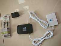 Router mobilny z dodatkowymi antenami zewnętrznymi 4G LTE na Kartę SIM
