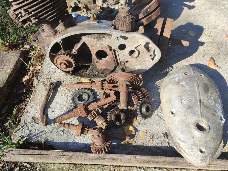 Iż 49 silnik Ural Dniepr M-72 jawa dkw