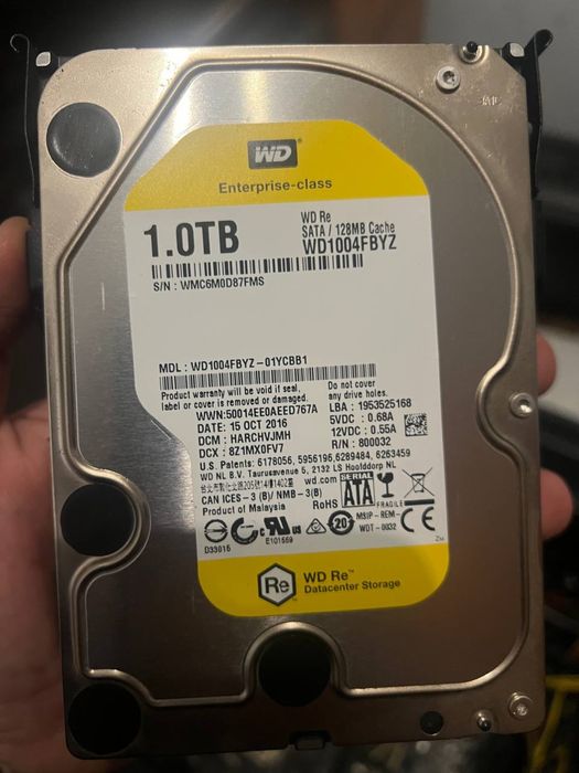 Жесткий диск Western Digital WD1004FBYZ 1Tb SATAII 3,5' HDD