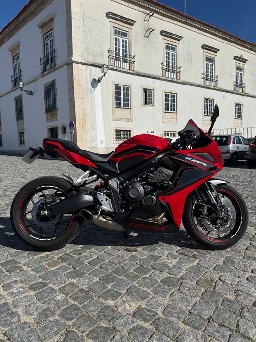 CBR 650 R 2023 35KW (Deslimitada na marca) 3 anos de garantia