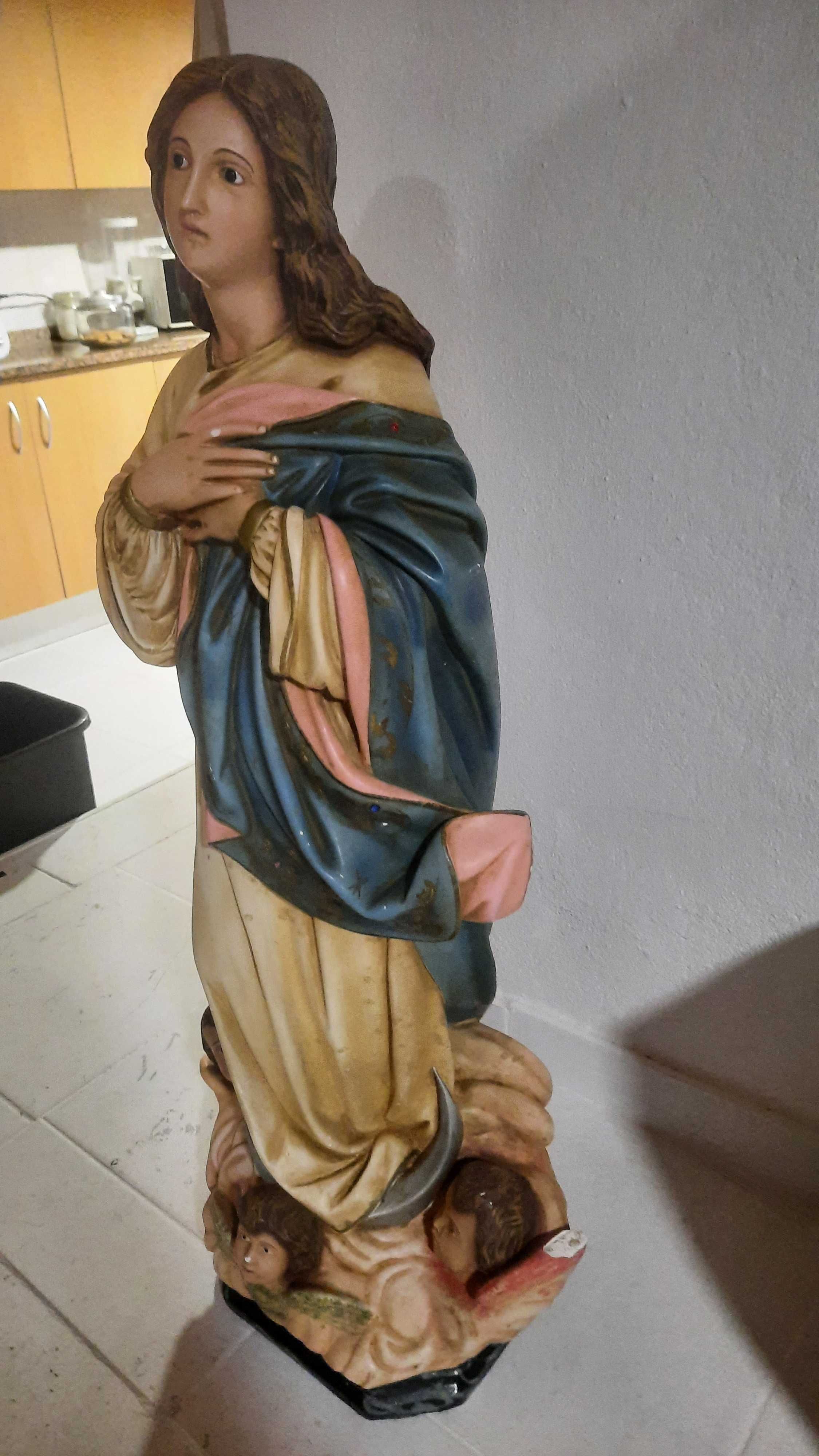 Santa antiga usada