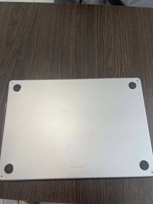 Продам Новий Macbook Air 15 512 gb не активований