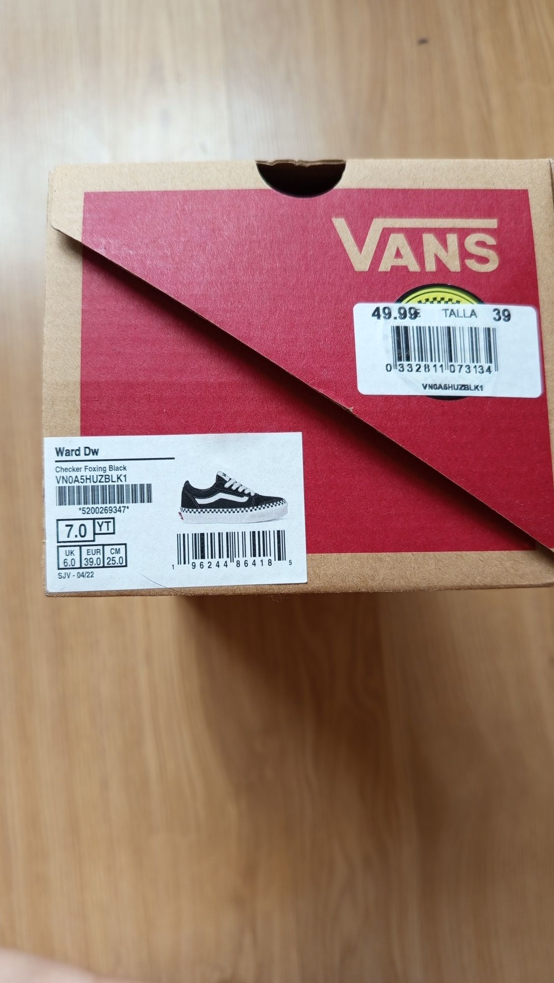 Sapatilhas Vans Ward Dw tamanho 39