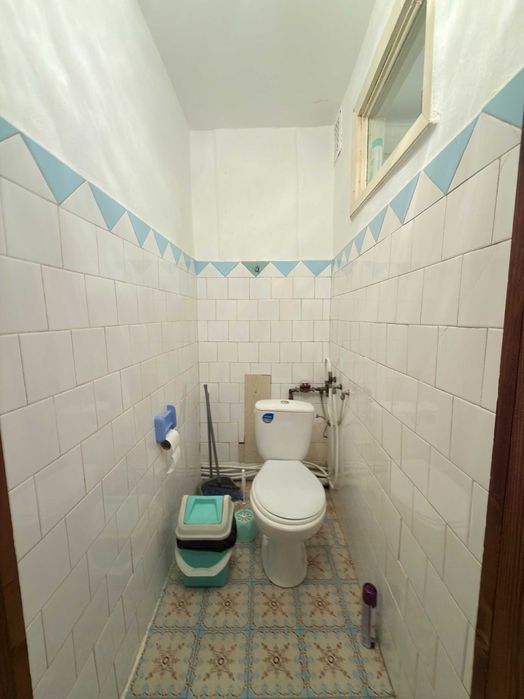 Продається квартира 3 кім., житловий стан, 66 м.кв., м.Яремче