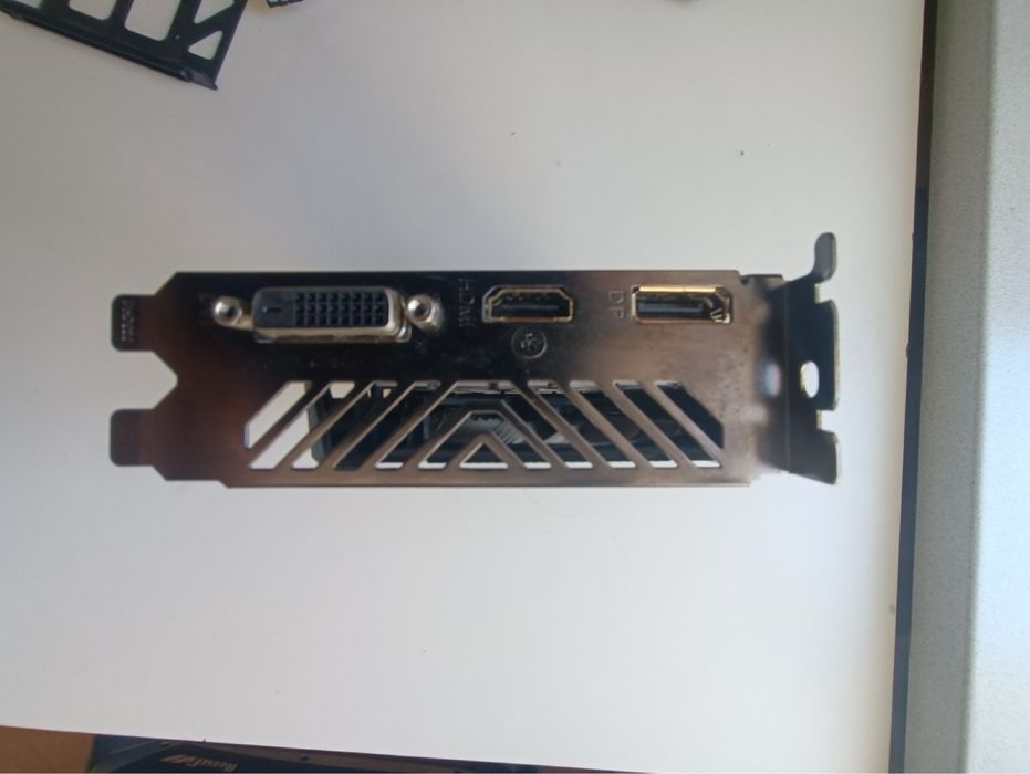 Видеокарта GIGABYTE GEFORCE GTX 1050 OC 2 GB (GV-N1050OC-2GD)