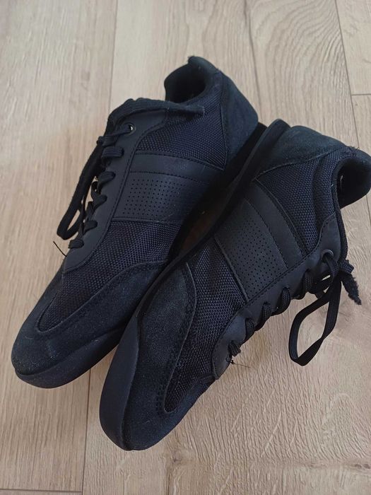 Lanetti czarne sneakersy r. 41 na sportowo i do garnituru :)