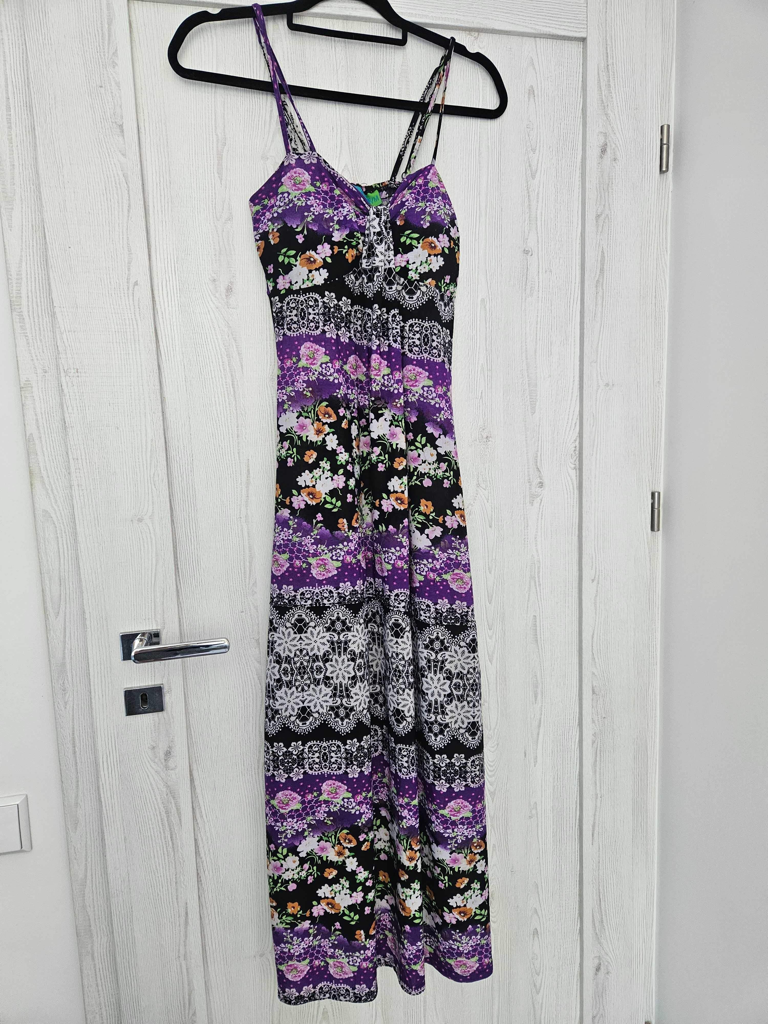 Fioletowa sukienka maxi rozmiar S,M