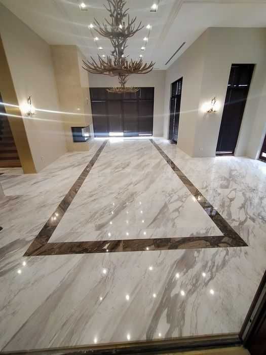 Укладка плитки*Бригада плиточников*Любая сложность* Работаем от 100М2